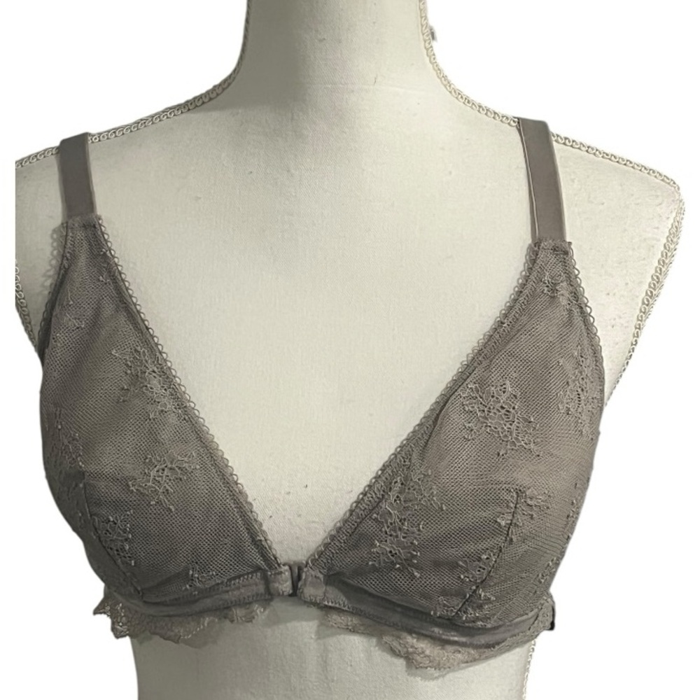 Victoria’s Secret XL front clasp grey lace bralette EUC - Picture 1 of 13